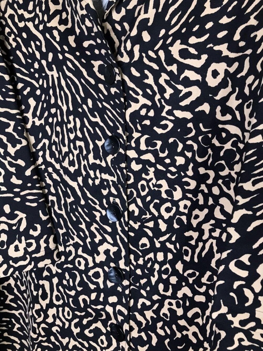 Caroline Rose sz XL Beige Black Animal Print button Front Long Jacket Oversized - Picture 3 of 6
